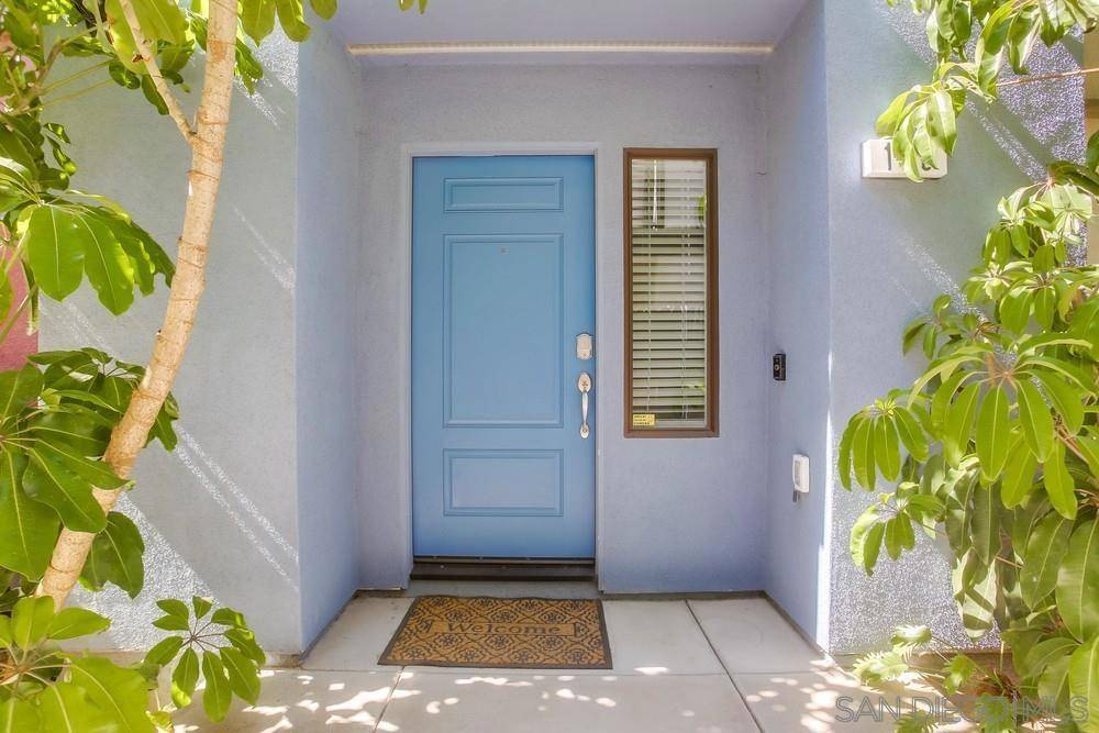 Oceanside, CA 92054,414 S Cleveland #106
