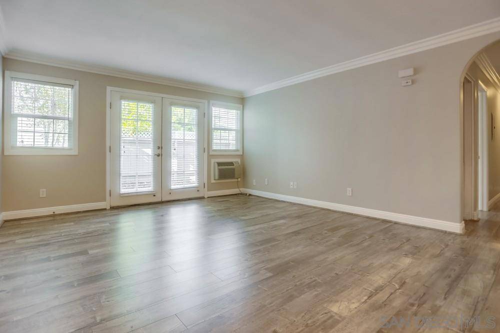 Oceanside, CA 92054,506 Canyon Drive #5