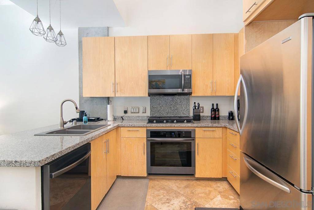San Diego, CA 92101,1050 Island Ave #309