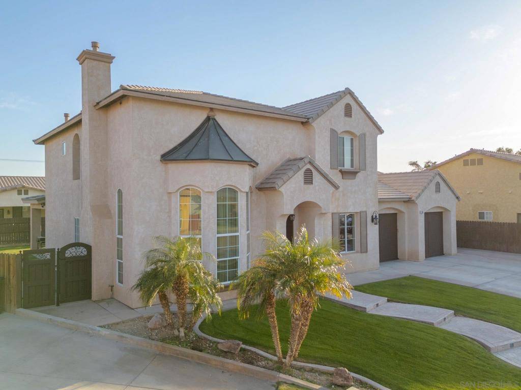 El Centro, CA 92243,2925 Sandalwood Ct