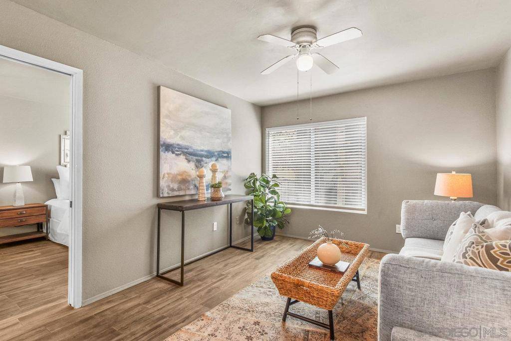 San Diego, CA 92104,3796 Alabama St #123