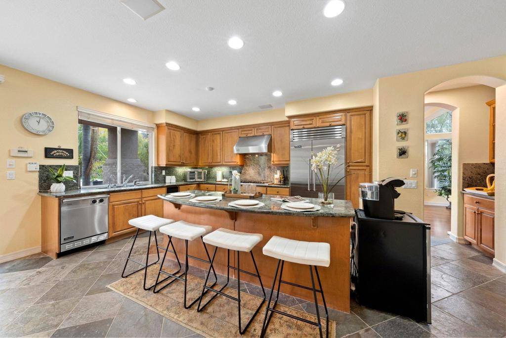 11766 Treadwell Dr Poway, CA 92064