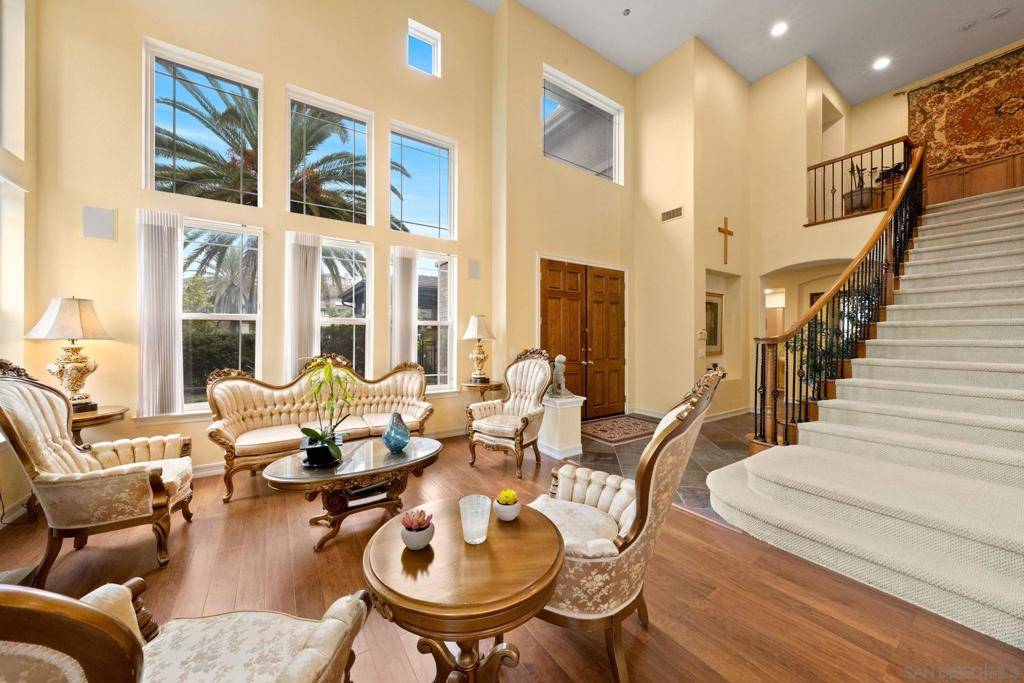 Poway, CA 92064,11766 Treadwell Dr