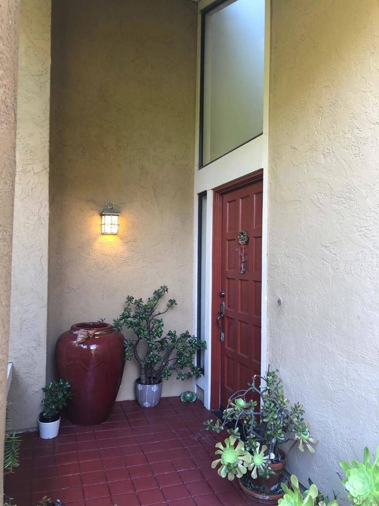 La Jolla, CA 92037,6645 Caminito Scioto