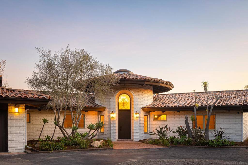 Encinitas, CA 92024,1256 Rancho Encinitas Dr