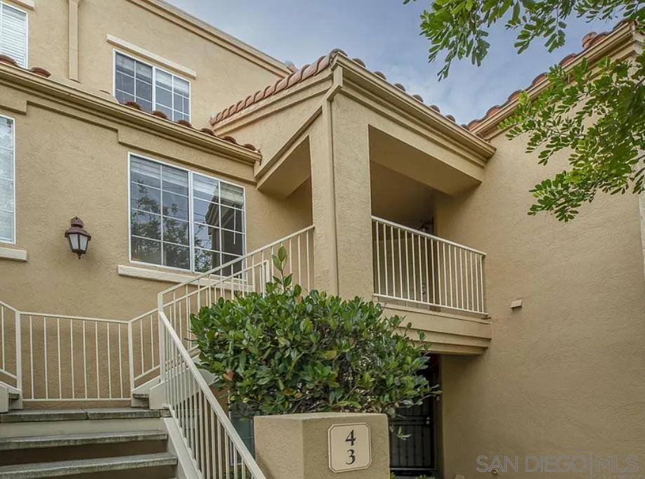San Diego, CA 92126,7210 Calle Cristobal #4