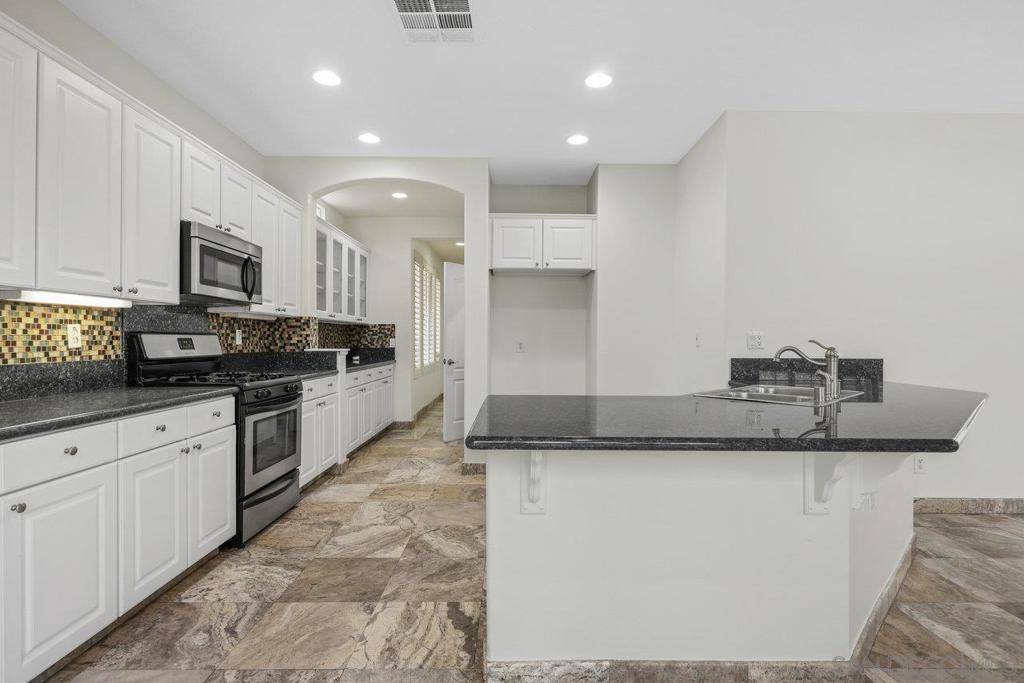 Chula Vista, CA 91913,1054 Strawberry Creek St