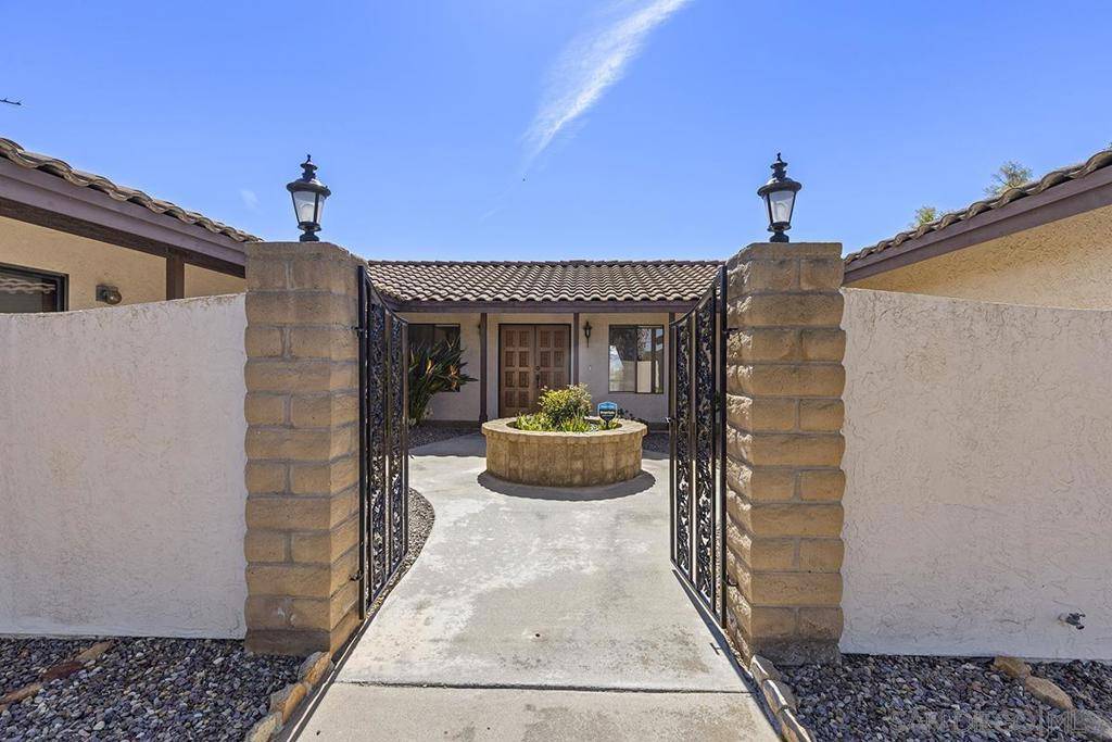 Valley Center, CA 92082,28885 Stonegate Dr