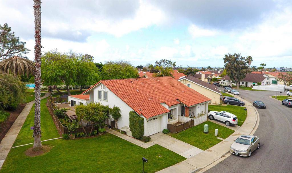 Carlsbad, CA 92011,6733 Camino Del Prado