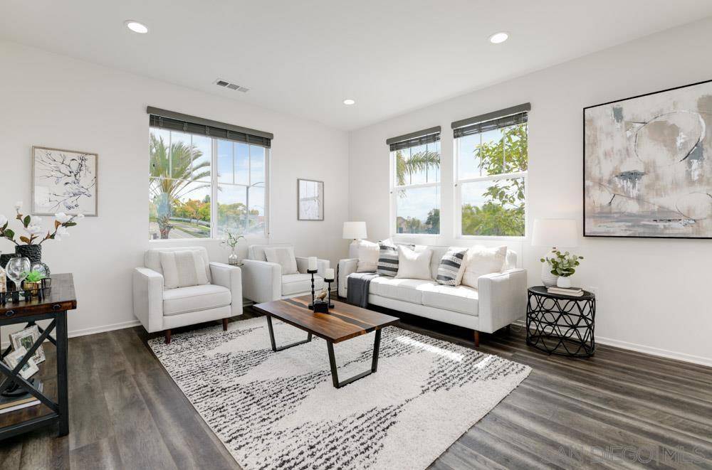 Oceanside, CA 92056,1289 Via Fanal