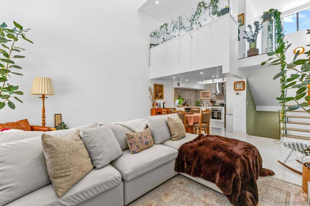 Studio City, CA 91604,10926 Bluffside Dr #30