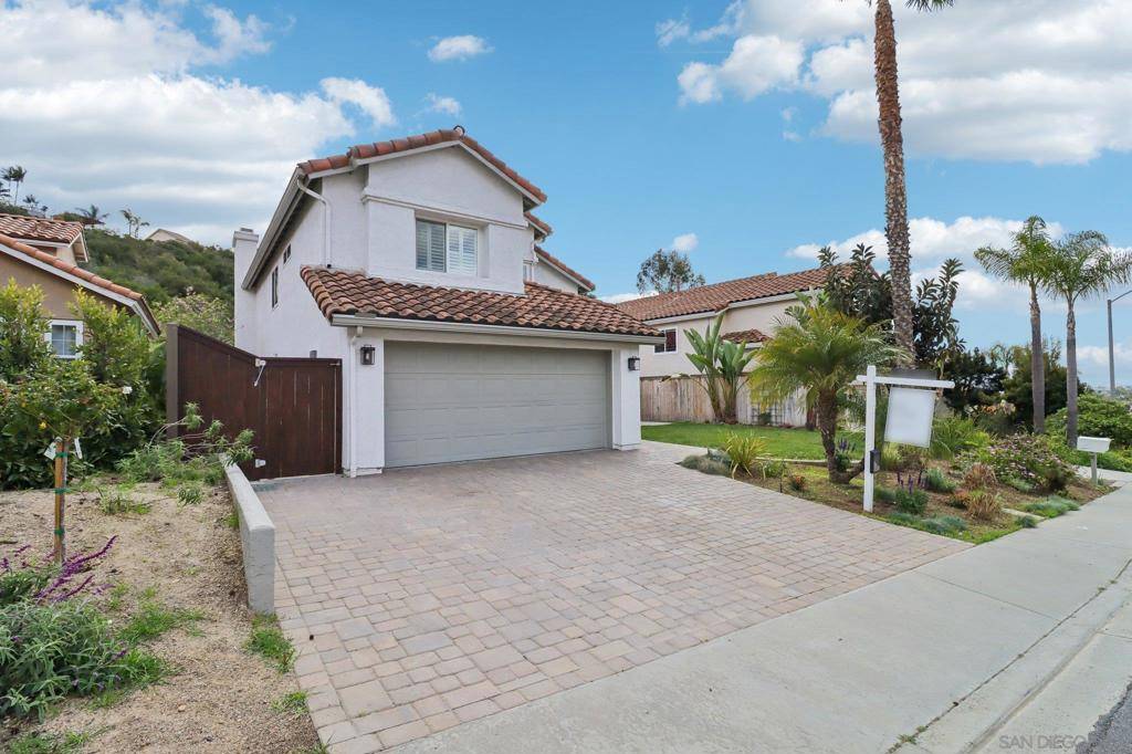 San Diego, CA 92129,9403 Adolphia St