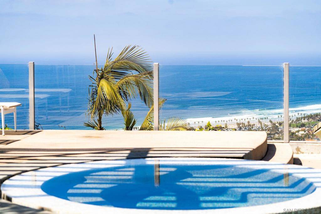 La Jolla, CA 92037,7304 Rue Michael