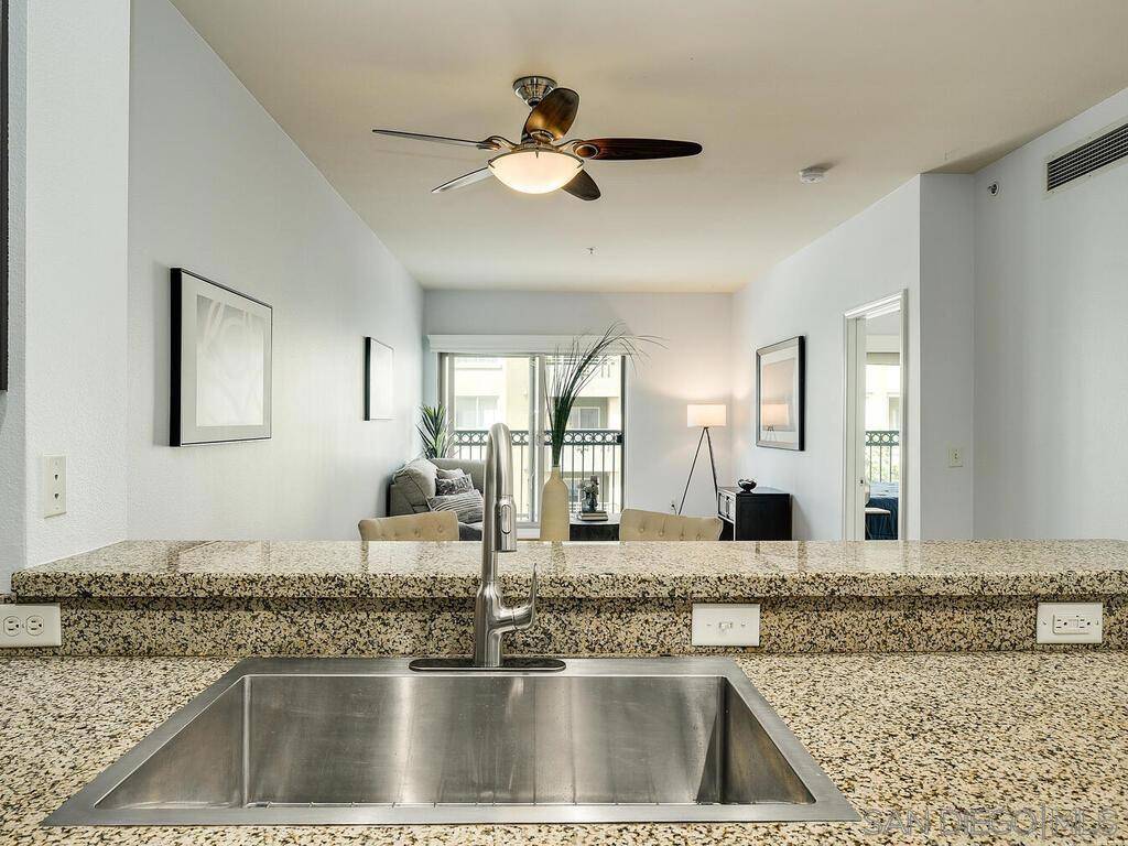 San Diego, CA 92101,450 J St #3271