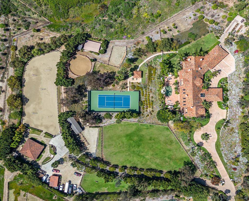 Rancho Santa Fe, CA 92067,5305 La Crescenta
