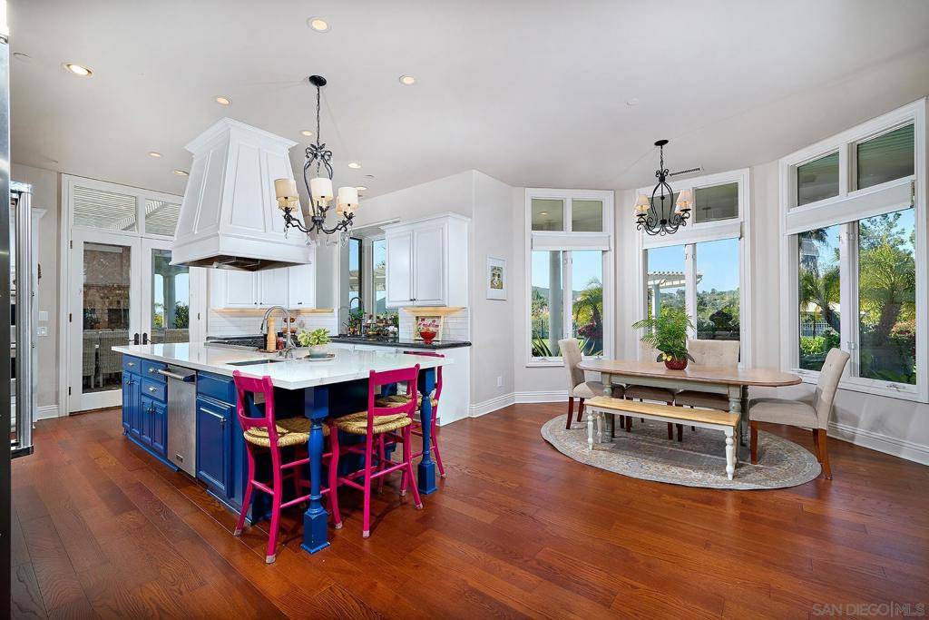 13742 Paseo Valle Alto Poway, CA 92064