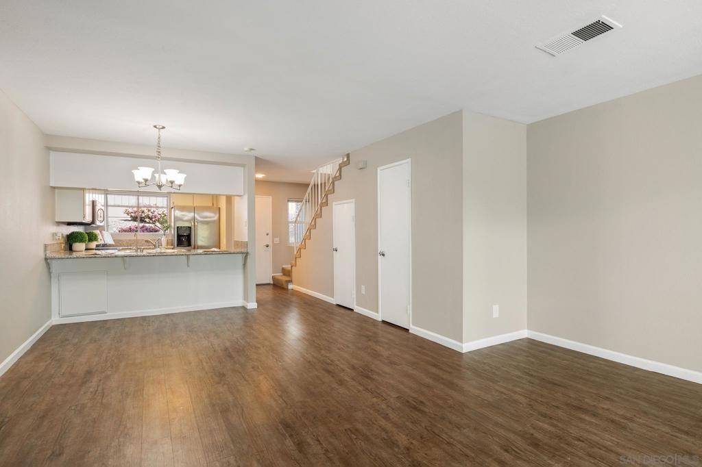San Diego, CA 92104,3320 Cherokee #7