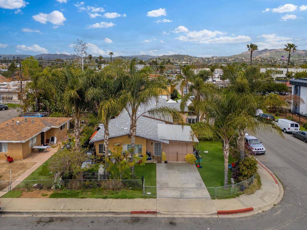 Escondido, CA 92025,209 15 N Date St