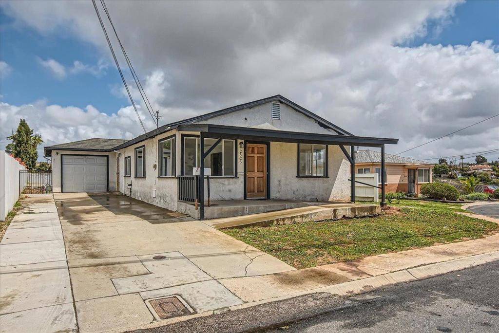 San Diego, CA 92111,2525 Inman Court