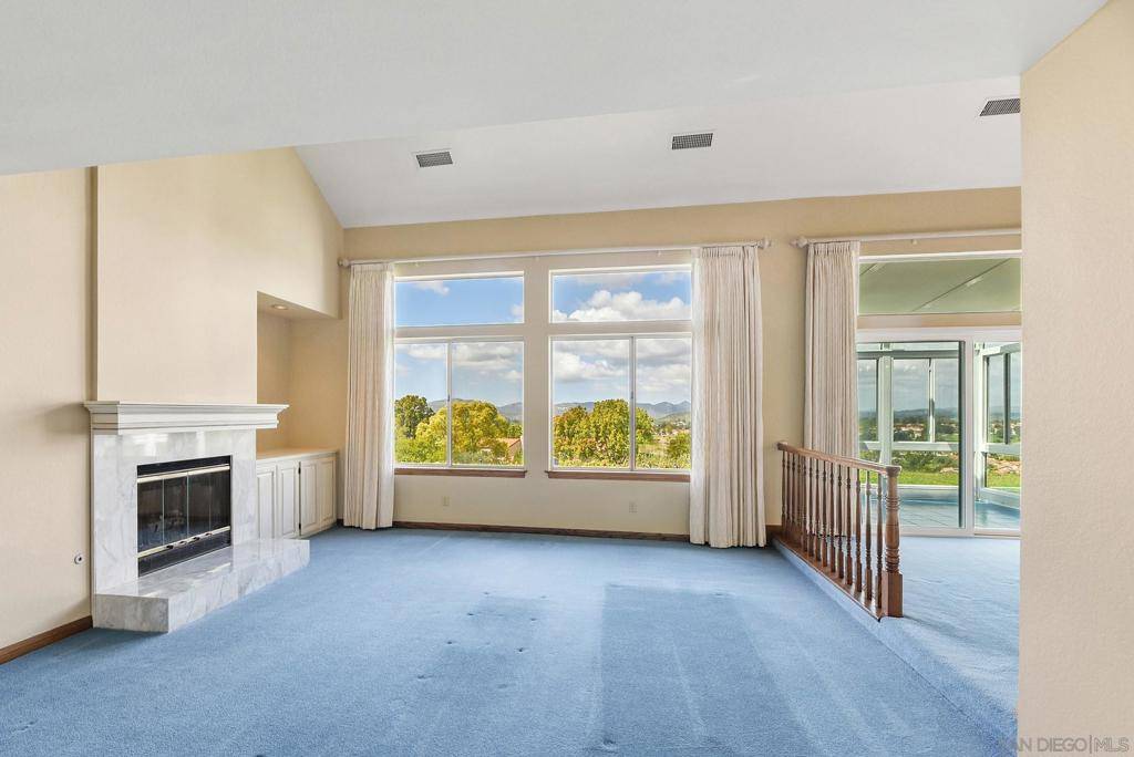 13000 Lomas Verdes Dr Poway, CA 92064