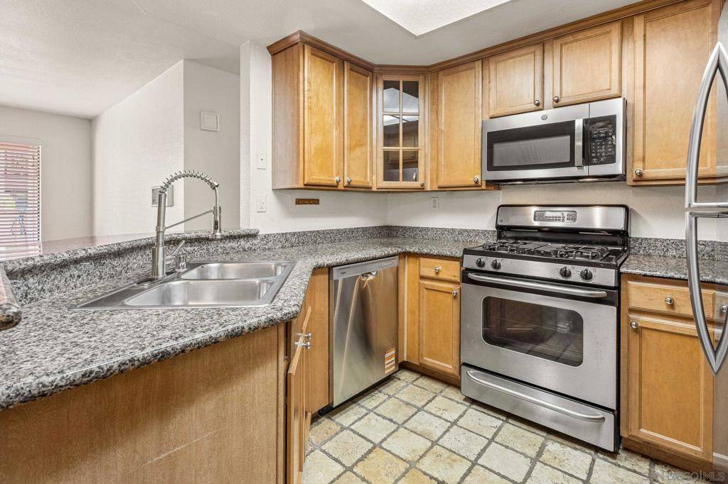 San Diego, CA 92130,12685 Camino Mira Del Mar #145