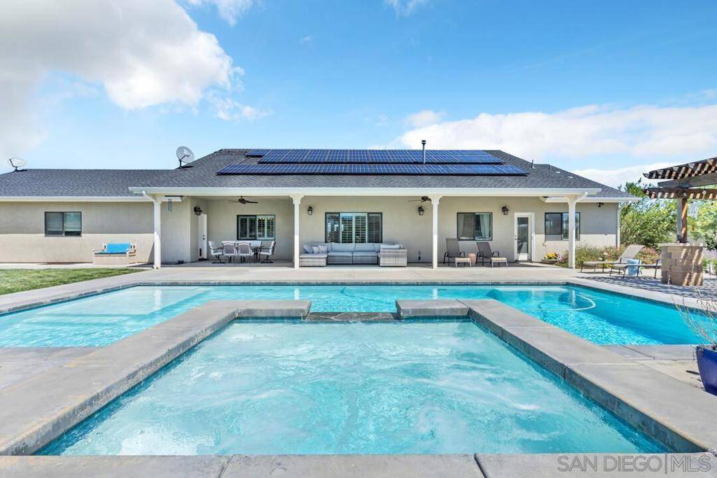 Ramona, CA 92065,1652 Gam Lane
