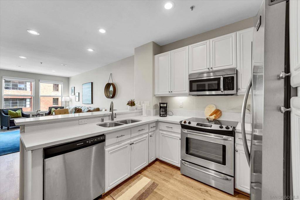 San Diego, CA 92101,350 K Street #416