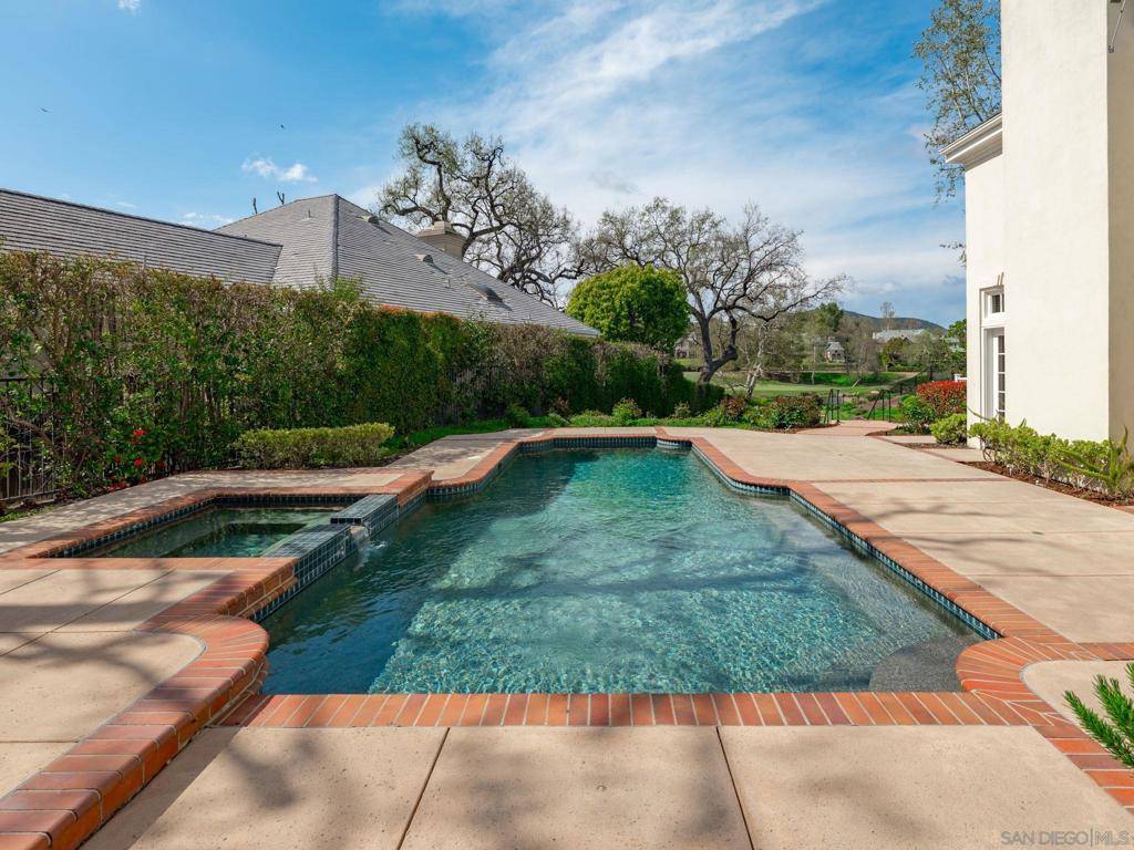 Thousand Oaks, CA 91361,2419 Stafford Rd