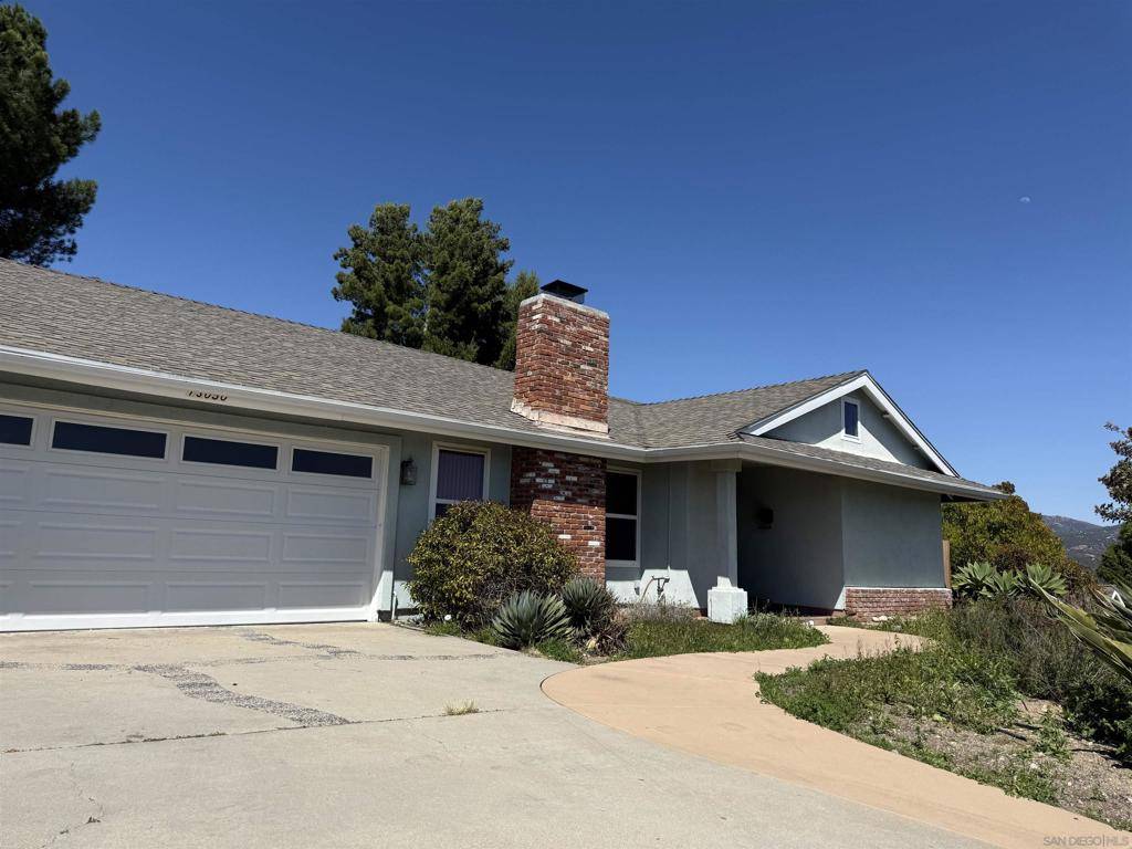 Poway, CA 92064,13050 Tuscarora Dr