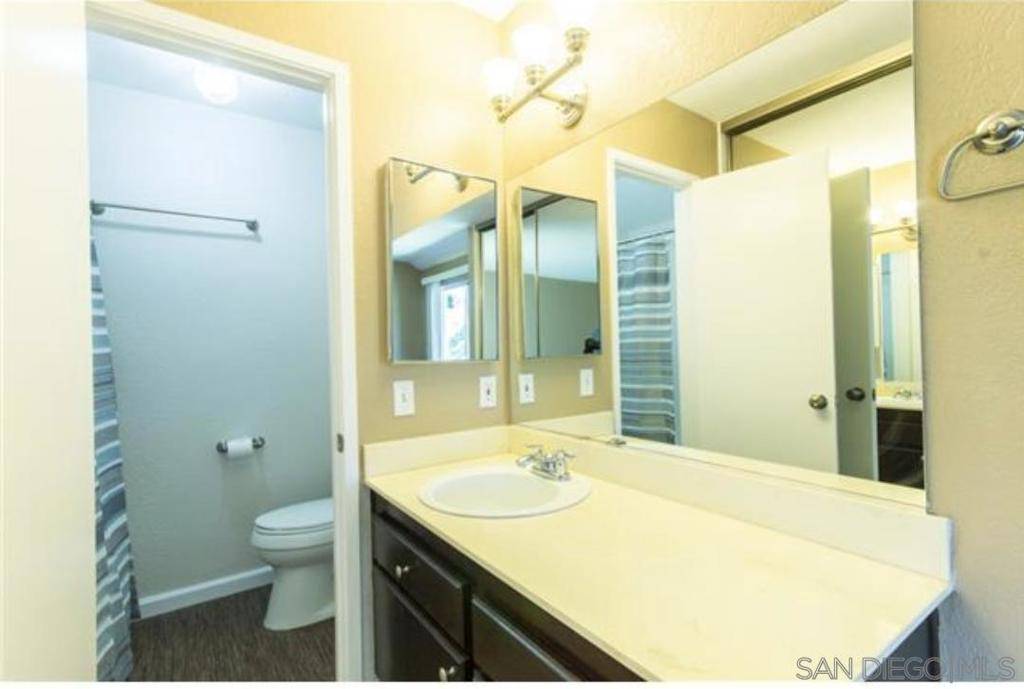 Spring Valley, CA 91977,2552 Granada Circle