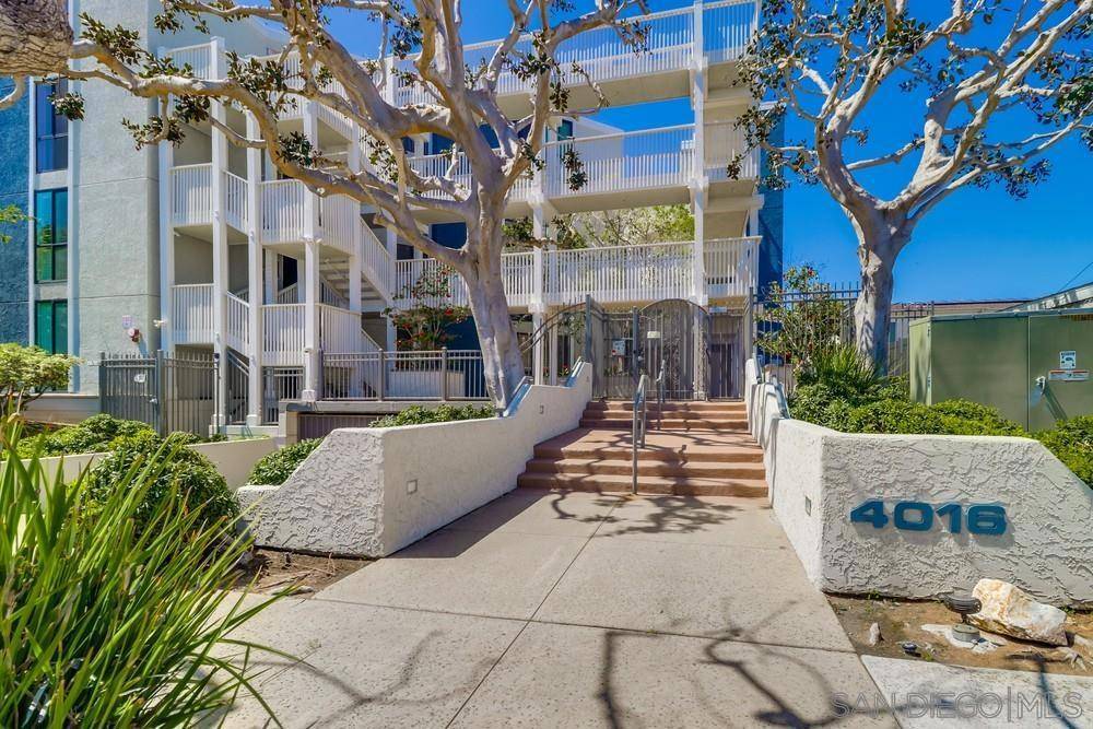 San Diego, CA 92109,4016 Gresham Street #B3