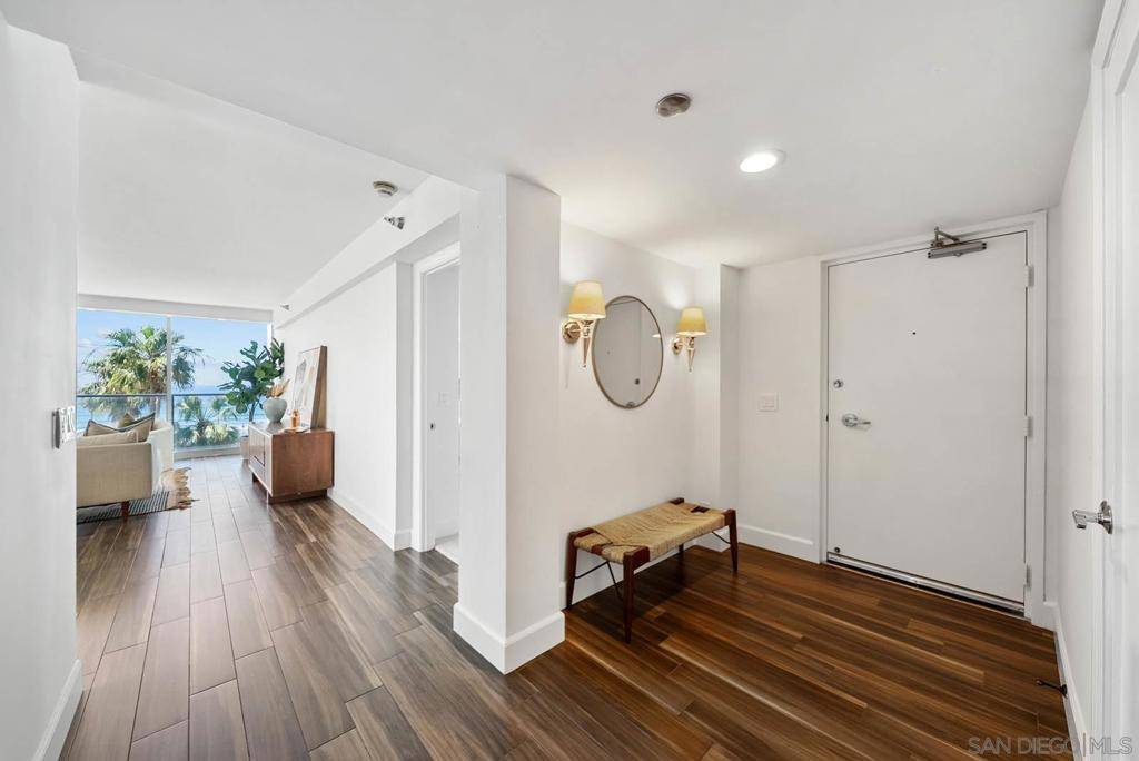 Coronado, CA 92118,1810 Avenida Del Mundo #408