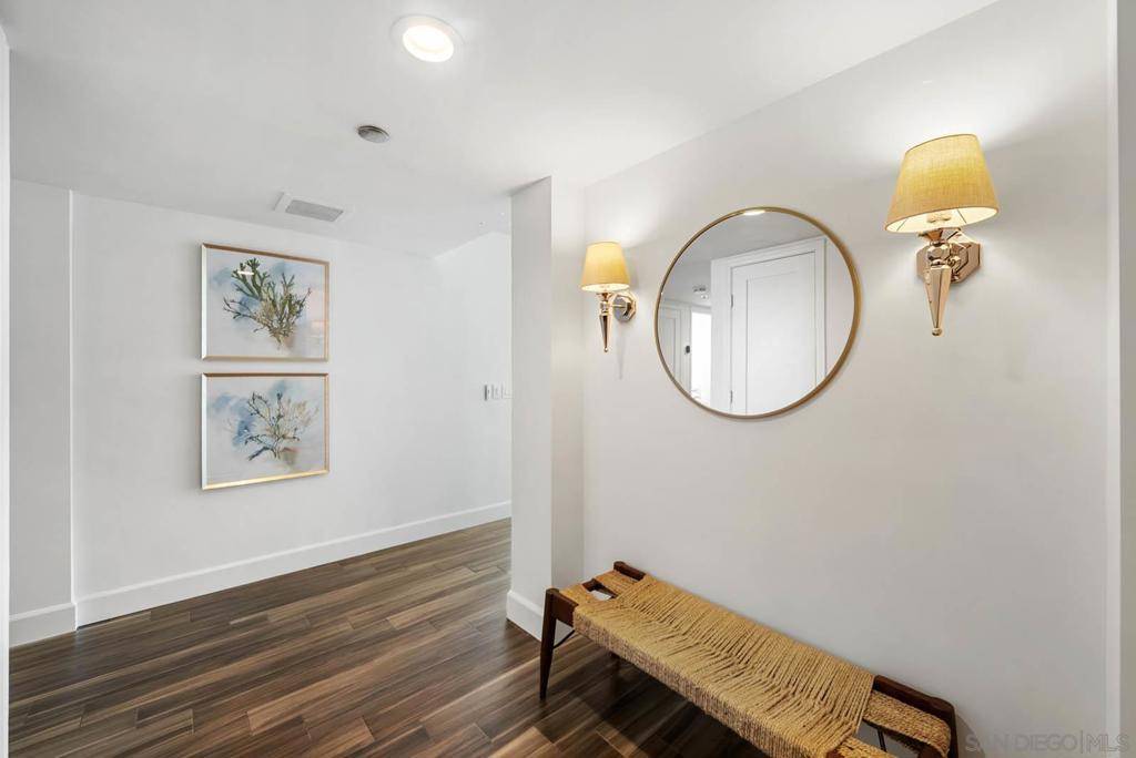Coronado, CA 92118,1810 Avenida Del Mundo #408