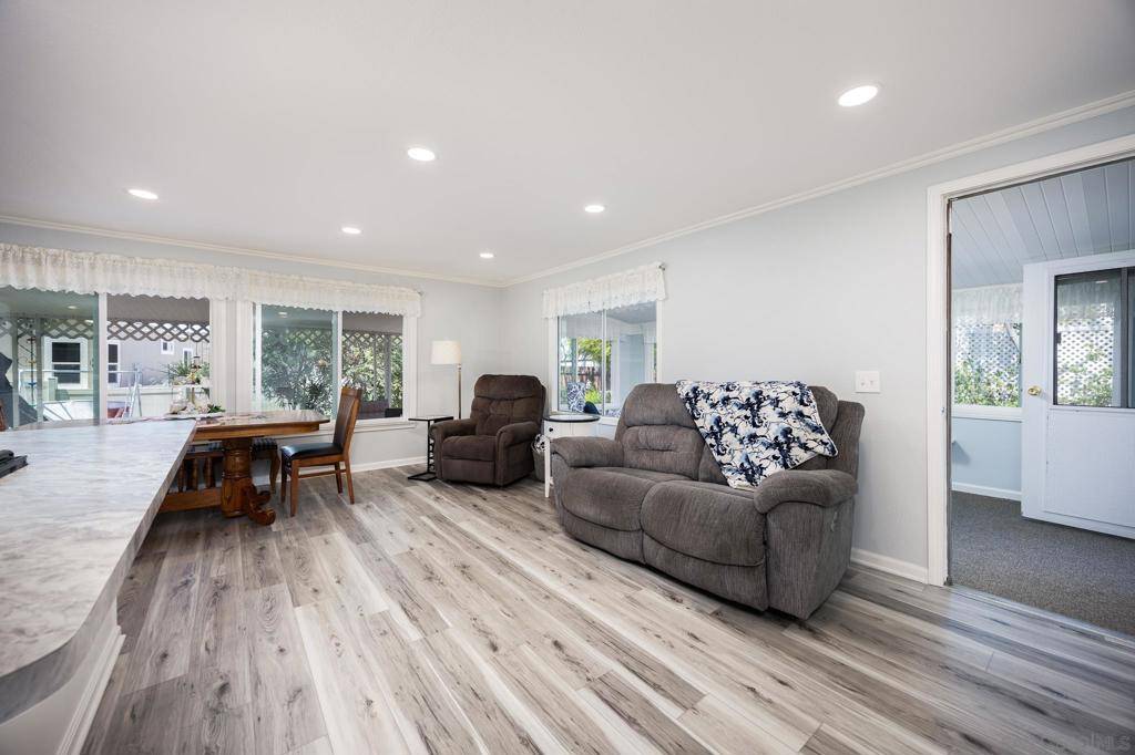 Santee, CA 92071,8712 N Magnolia Ave #SPC 177