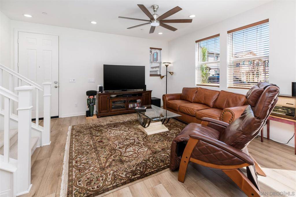 Spring Valley, CA 91977,2023 Adamite