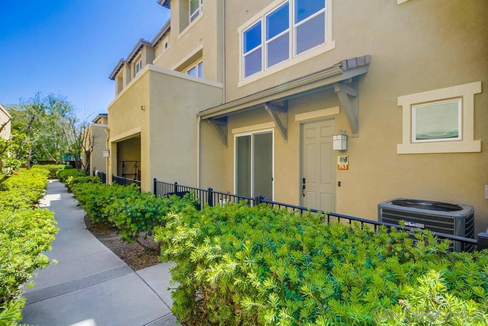 National City, CA 91950,743 Paradise Way