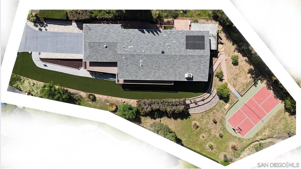 Vista, CA 92084,1026 Eucalyptus Ave
