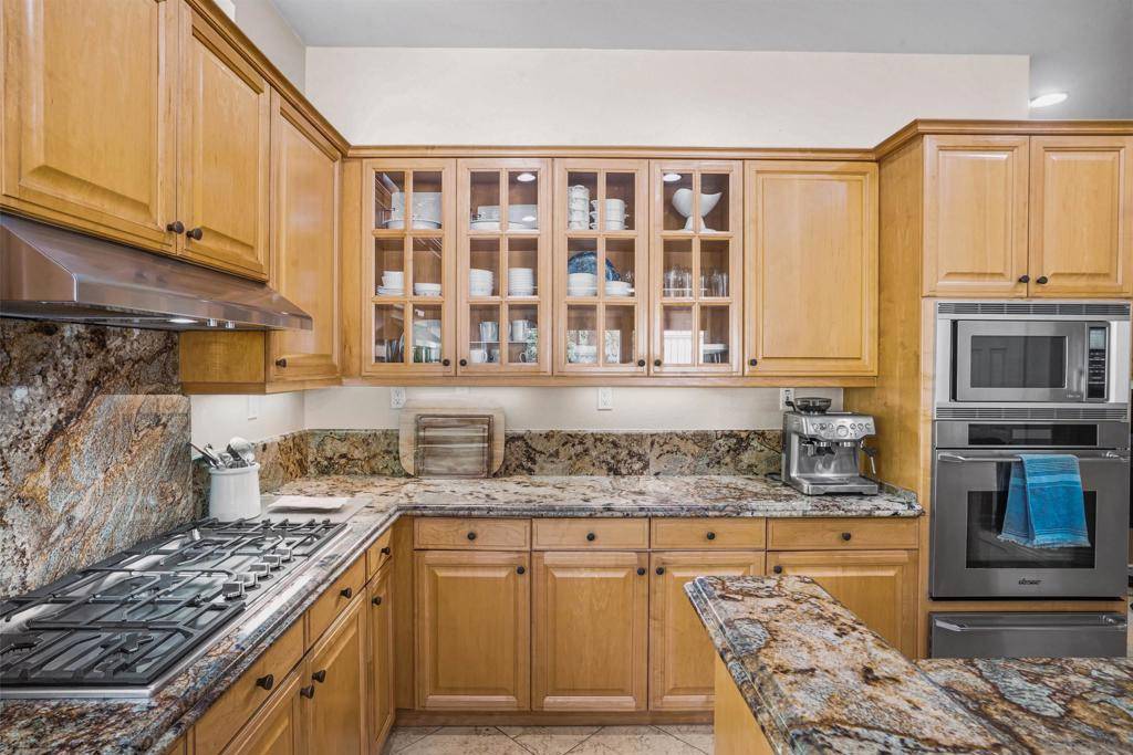 5032 Manor Ridge Ln San Diego, CA 92130