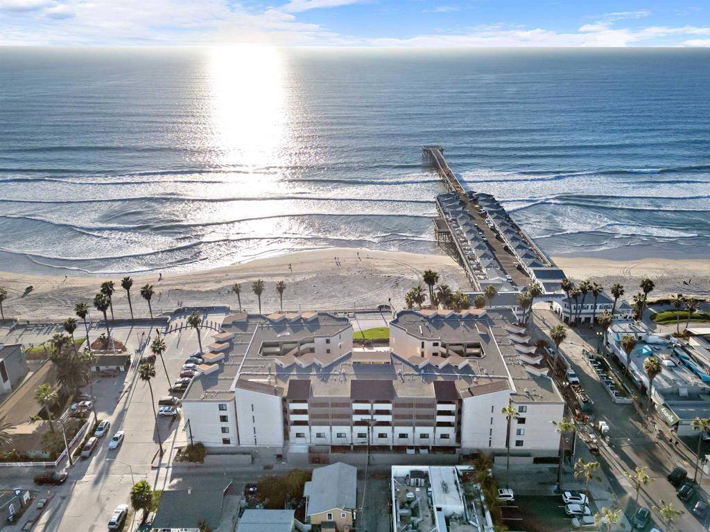 San Diego, CA 92109,4465 Ocean Blvd #6
