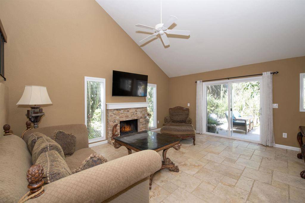 Ramona, CA 92065,23606 Country Villa Rd