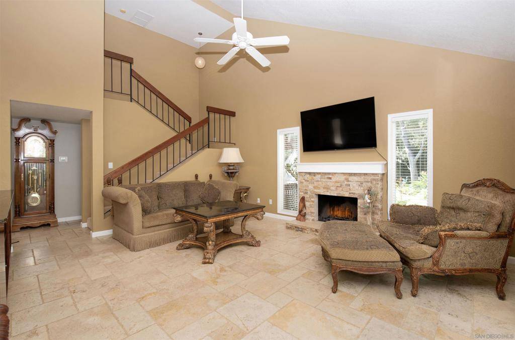 Ramona, CA 92065,23606 Country Villa Rd