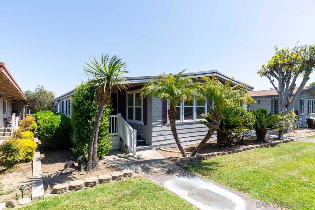 Santee, CA 92071,9255 N MAGNOLIA #93