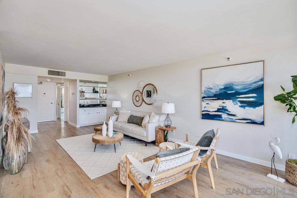 Coronado, CA 92118,1820 Avenida Del Mundo #306
