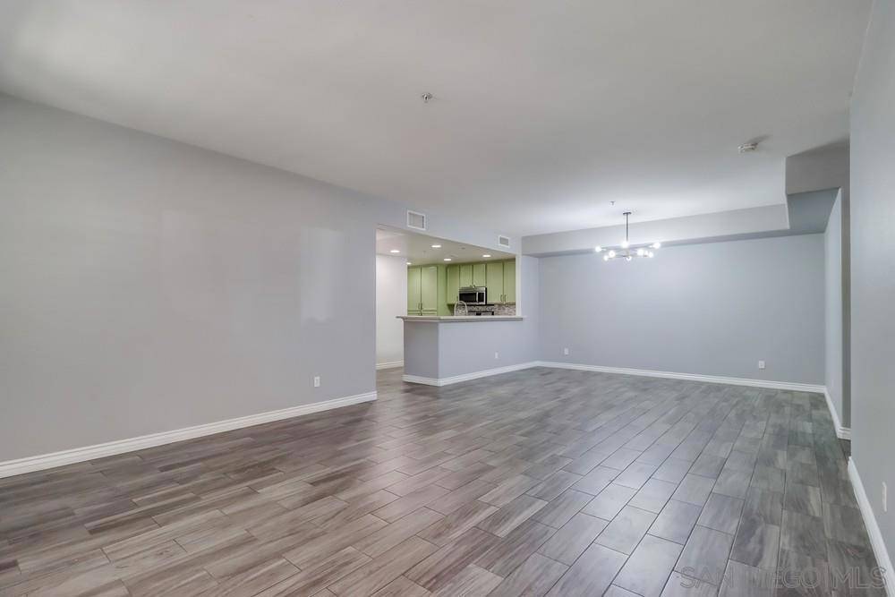 Chula Vista, CA 91913,1894 Lorient Pl #2513