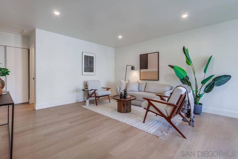 Mira Mesa, CA 92126,8358 New Salem #28