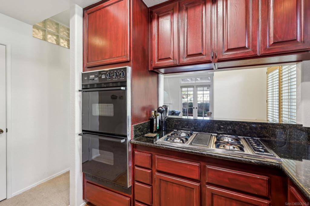 Oceanside, CA 92056,3424 Cameo Dr #43