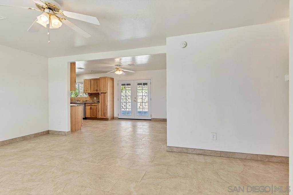 Santee, CA 92071,9548 Abbeyfield Rd