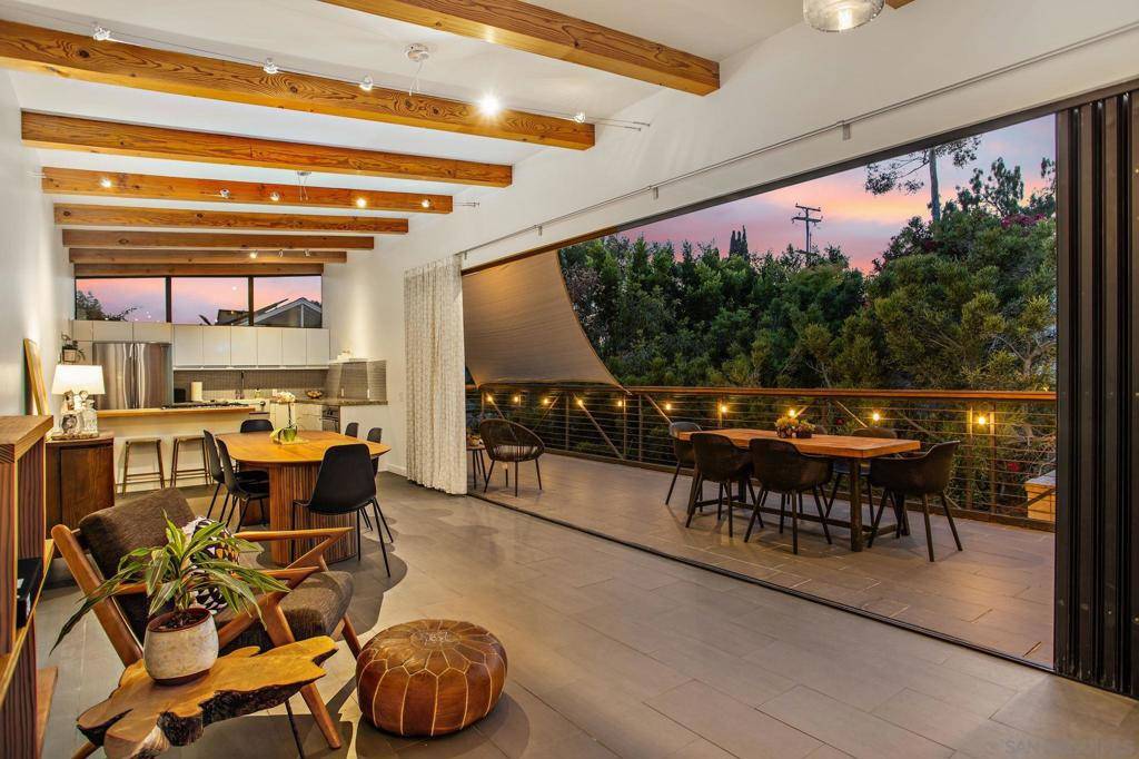 San Diego, CA 92103,3439 Ibis St