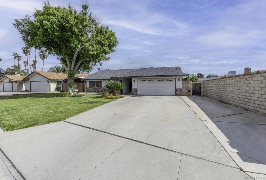 Hemet, CA 92544,42383 Santiago Dr