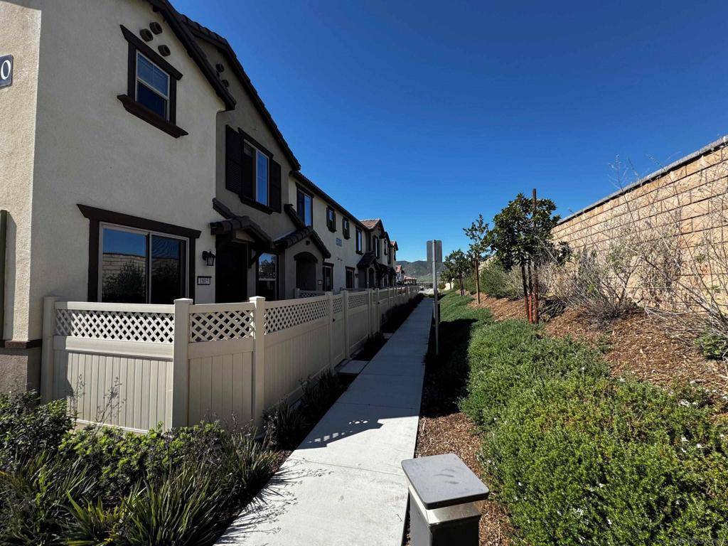 Murrieta, CA 92562,24110 Tuscany Ave #1805